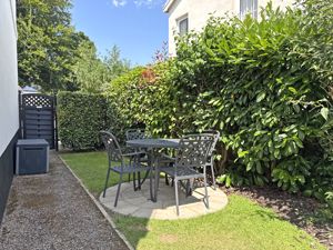 Photo 11- click for photo gallery